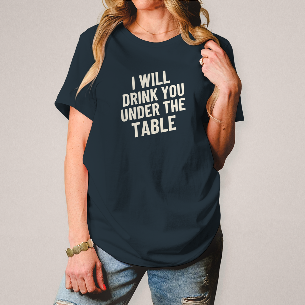 Damen T-Shirt drink ander the table
